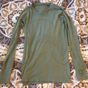 Lulu lemon Long sleeve Top